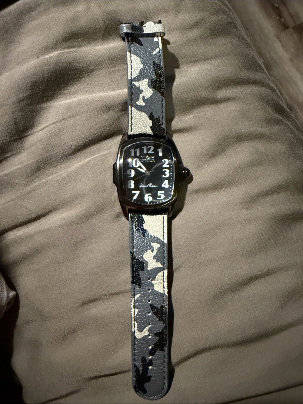 Black Camouflage Strap Men's Watch - Unbranded